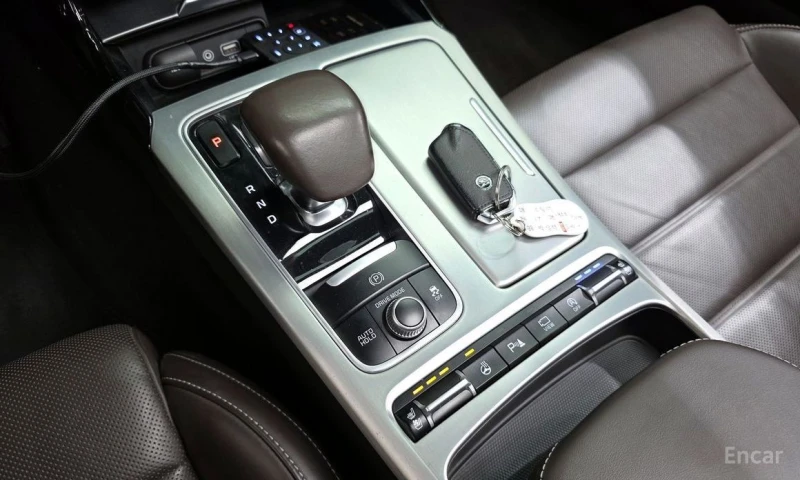 Kia Stinger, снимка 9 - Автомобили и джипове - 53530236