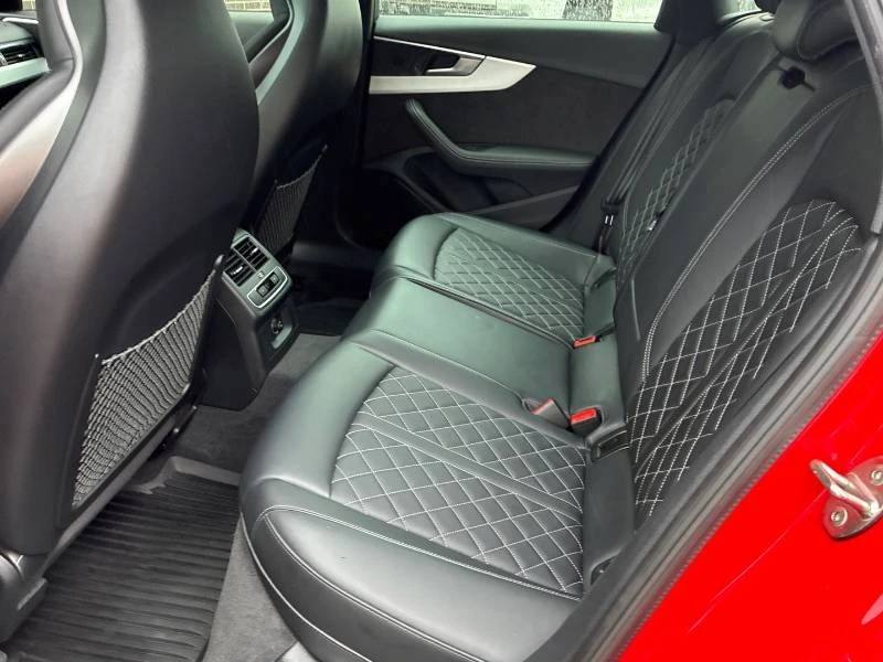 Audi S4 * 2 КЛЮЧА * DIS * CARFAX * ОПЦИЯ ЗА ФИНАНСИРАНЕ, снимка 14 - Автомобили и джипове - 55232464