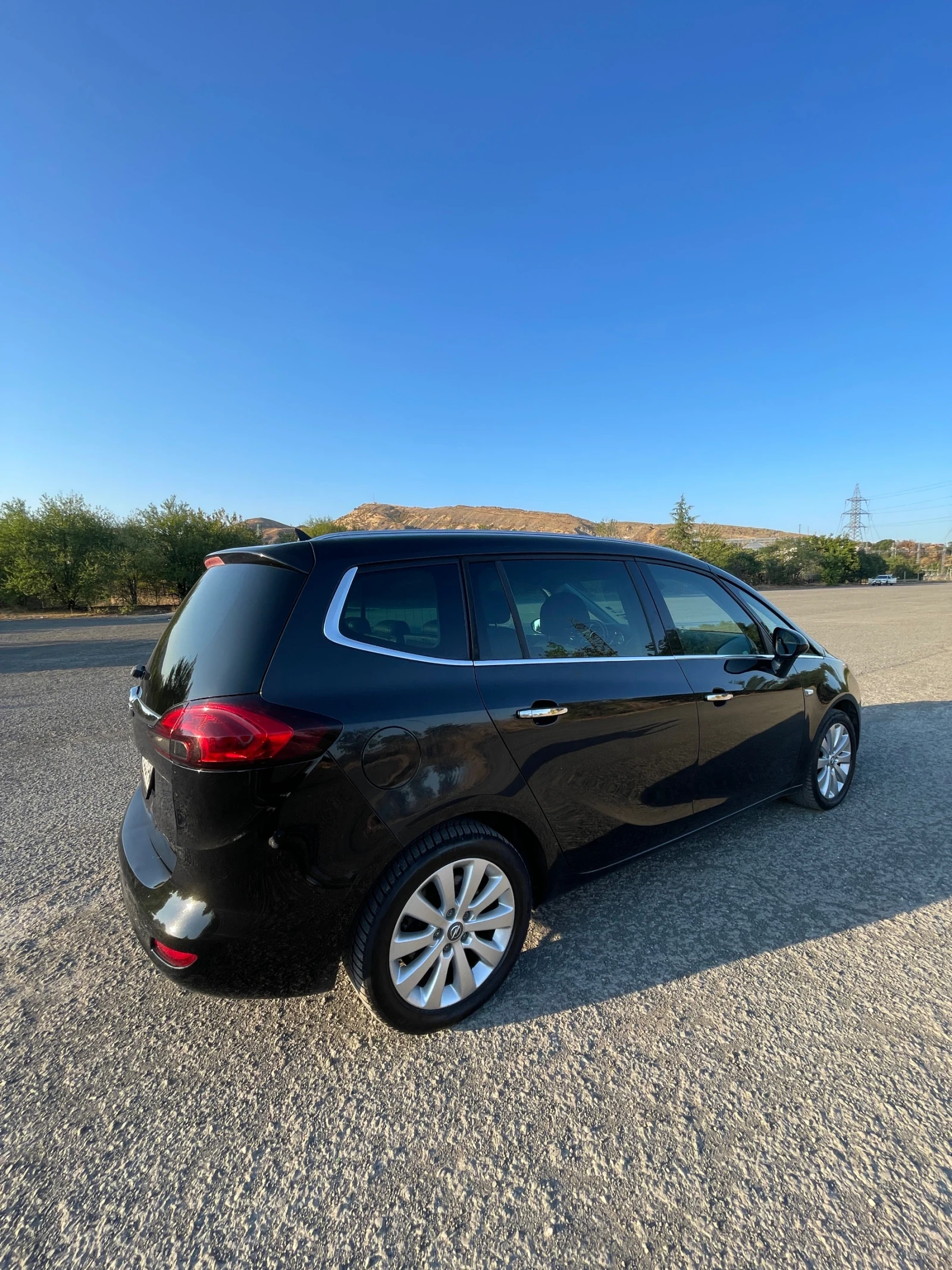 Opel Zafira  - изображение 5