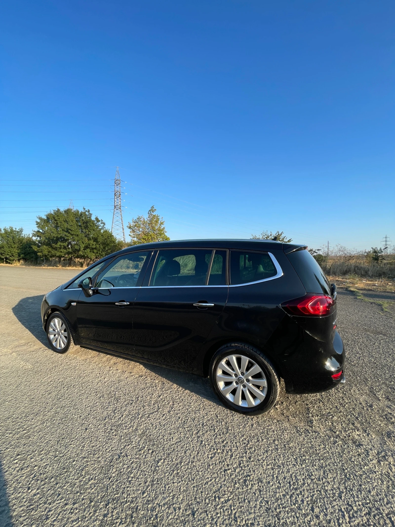 Opel Zafira  - изображение 4