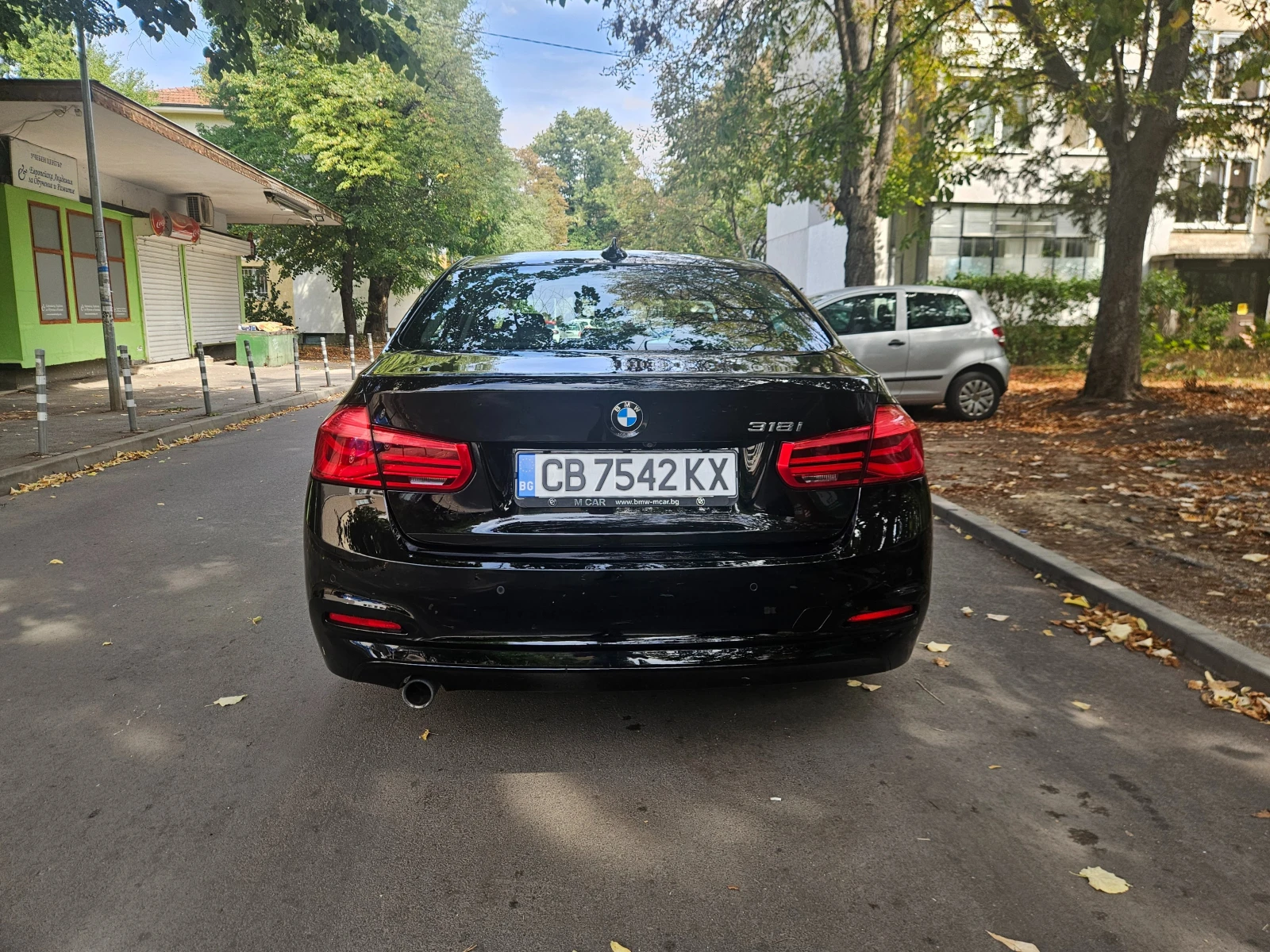 BMW 318 Automatic - изображение 7
