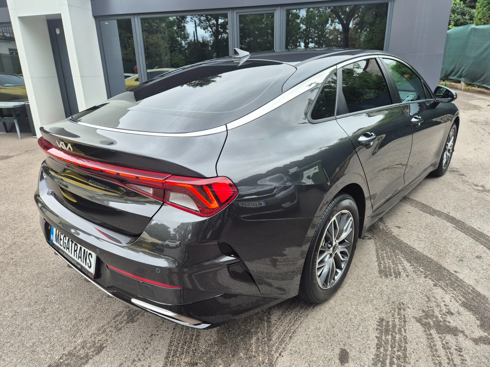Kia K5 2.0 cm3 LPG - изображение 4