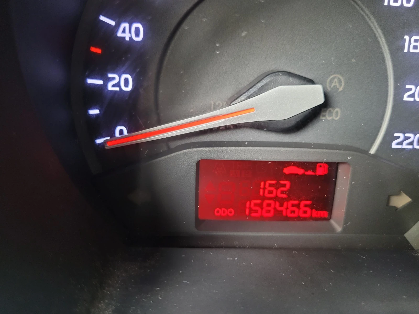 Kia Rio 1.4 CRDI  | Mobile.bg — изображение 10