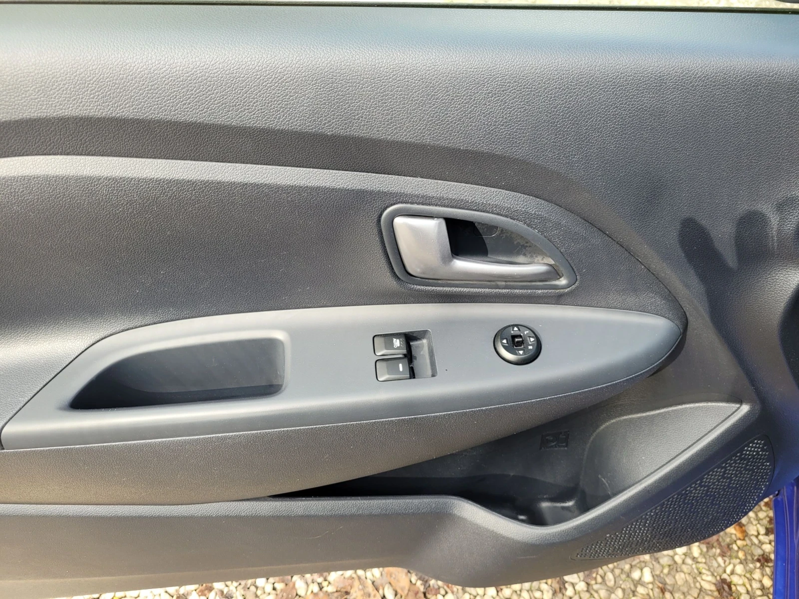 Kia Rio 1.4 CRDI  | Mobile.bg — изображение 11