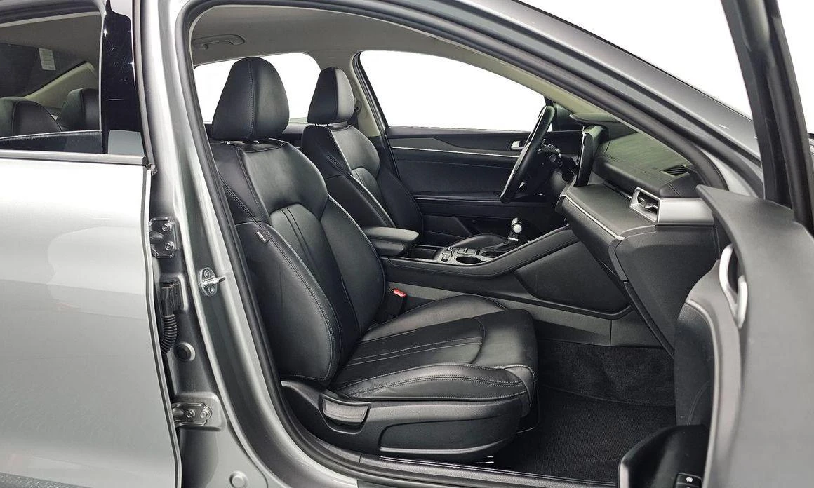 Kia K5 2.0 LPG Trendy * НАЙ-ДОБРА ЦЕНА В БЪЛГАРИЯ*  - изображение 10