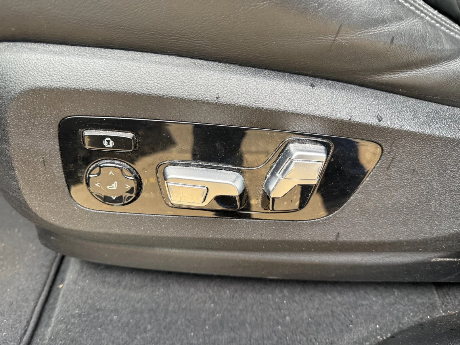 BMW X5M 4.4 600PS * Carbon* Pano* Hamann* * FULL | Mobile.bg   9