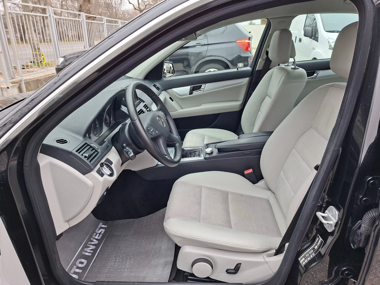 Mercedes-Benz C 220 2.2/170ks, снимка 9 - Автомобили и джипове - 53833649