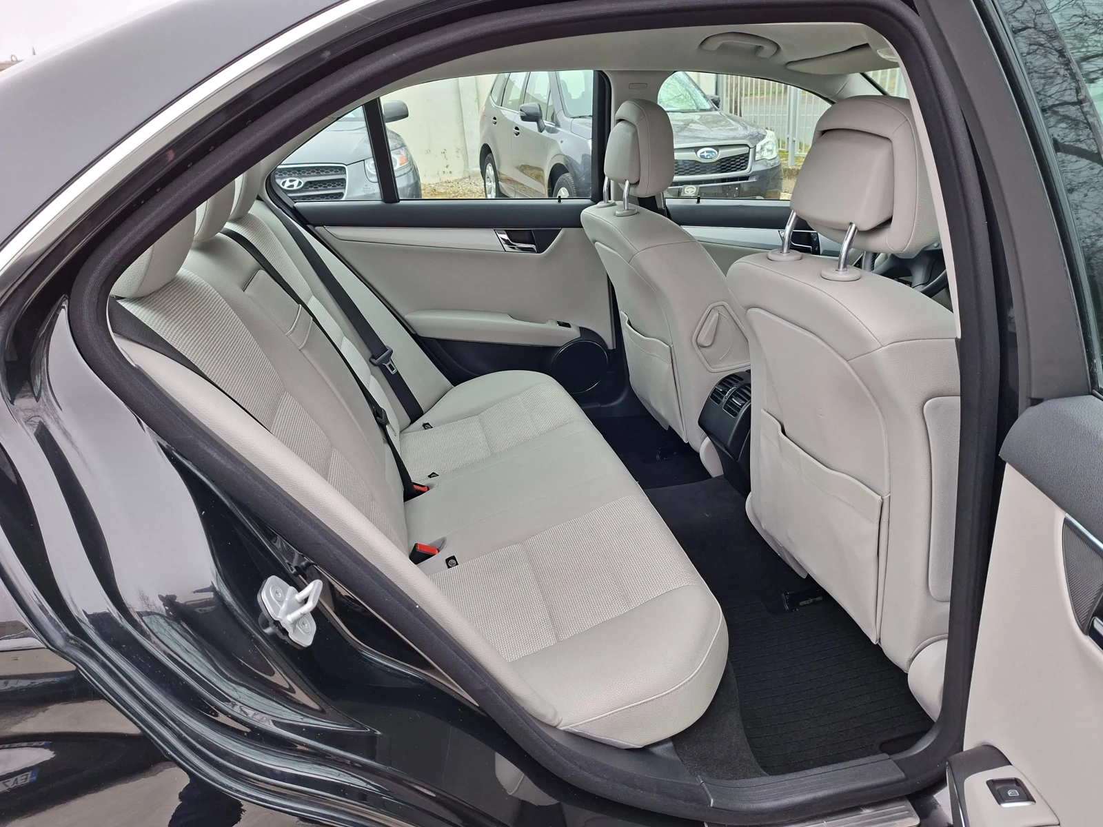 Mercedes-Benz C 220 2.2/170ks, снимка 13 - Автомобили и джипове - 53833649