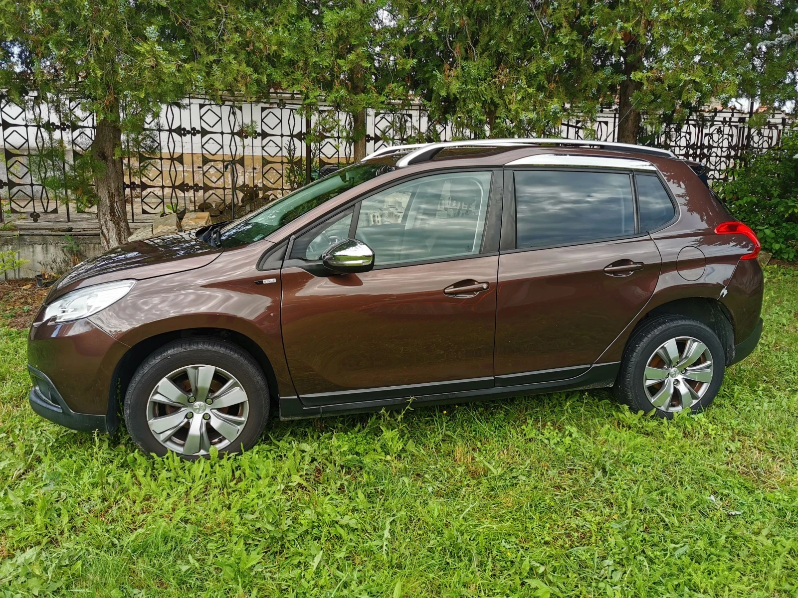 Peugeot 2008 1.2 VTi , снимка 4 - Автомобили и джипове - 54805819