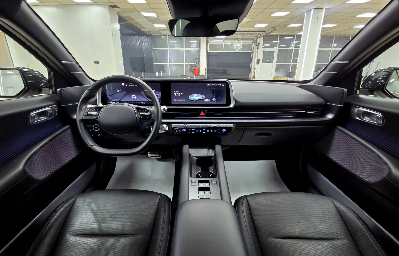 Hyundai Ioniq 6 4WD/325 к.с./12.2023/Uniq/В Гаранция, снимка 11 - Автомобили и джипове - 55222161