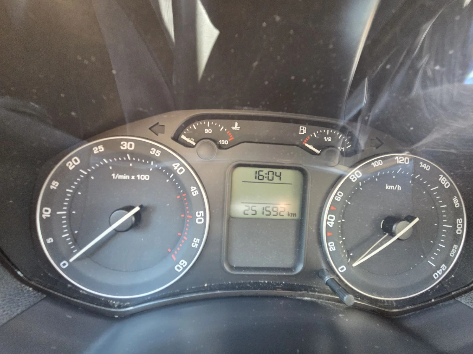 Skoda Octavia, снимка 17 - Автомобили и джипове - 55593259