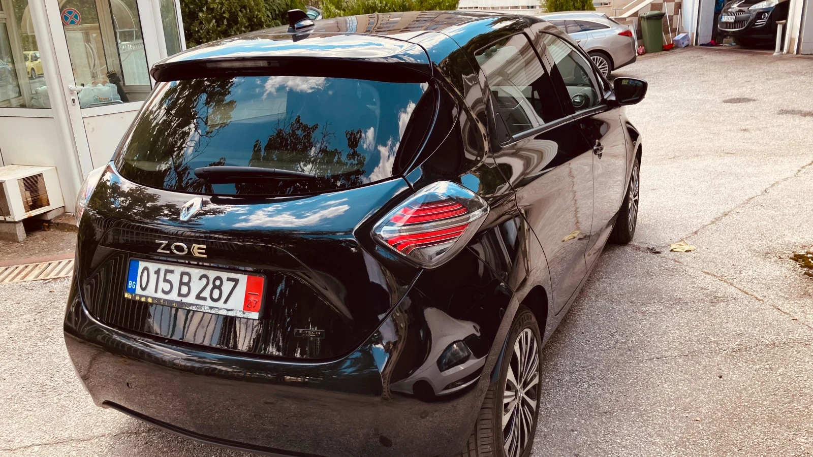 Renault Zoe 52 kw, снимка 6 - Автомобили и джипове - 55517340