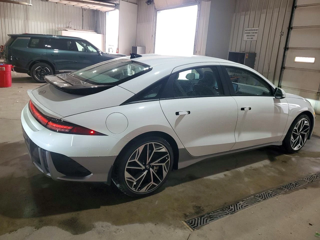 Hyundai Ioniq 6 SEL AWD, снимка 3 - Автомобили и джипове - 55584935