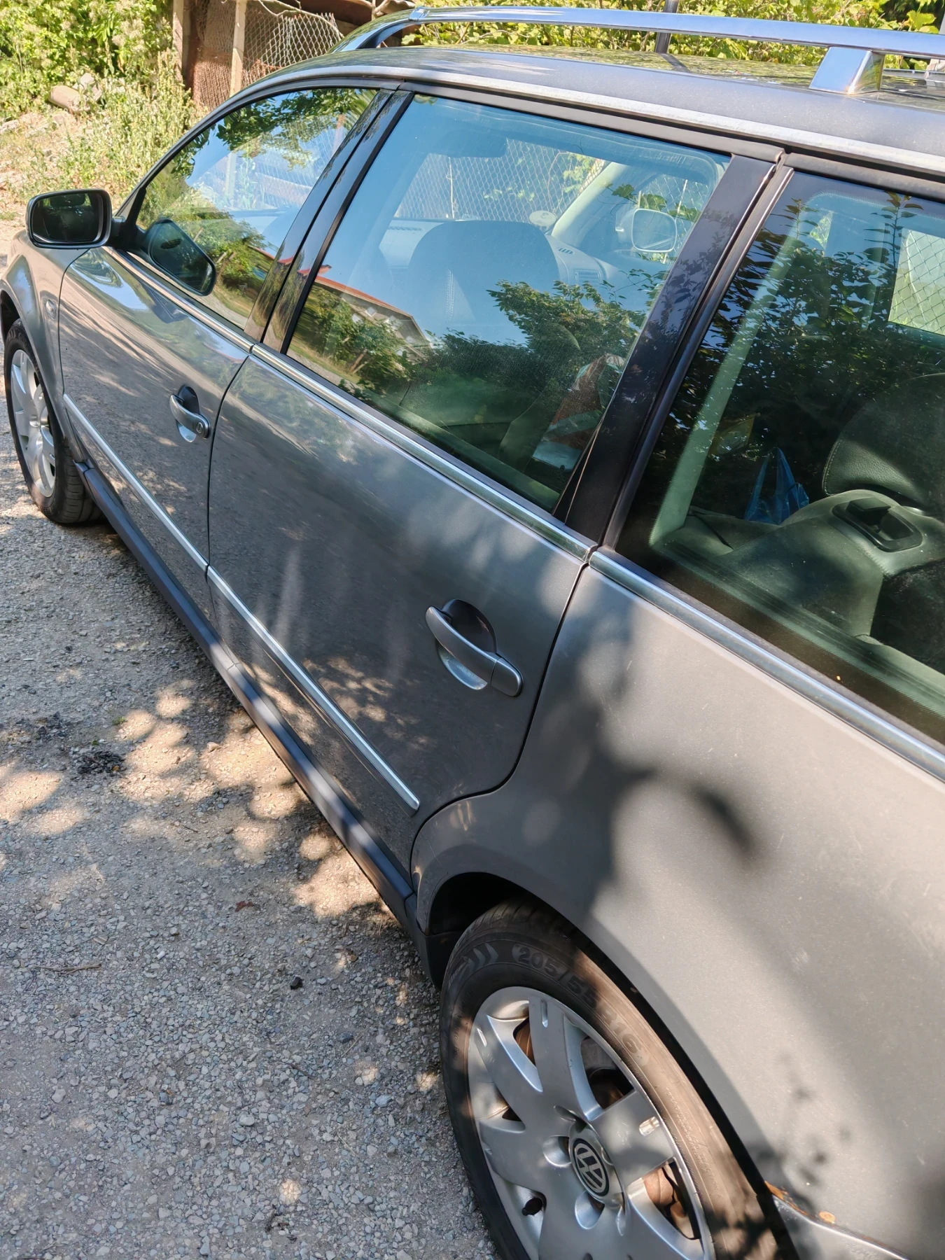 VW Passat 2.5 v6 4motion, снимка 2 - Автомобили и джипове - 55672568