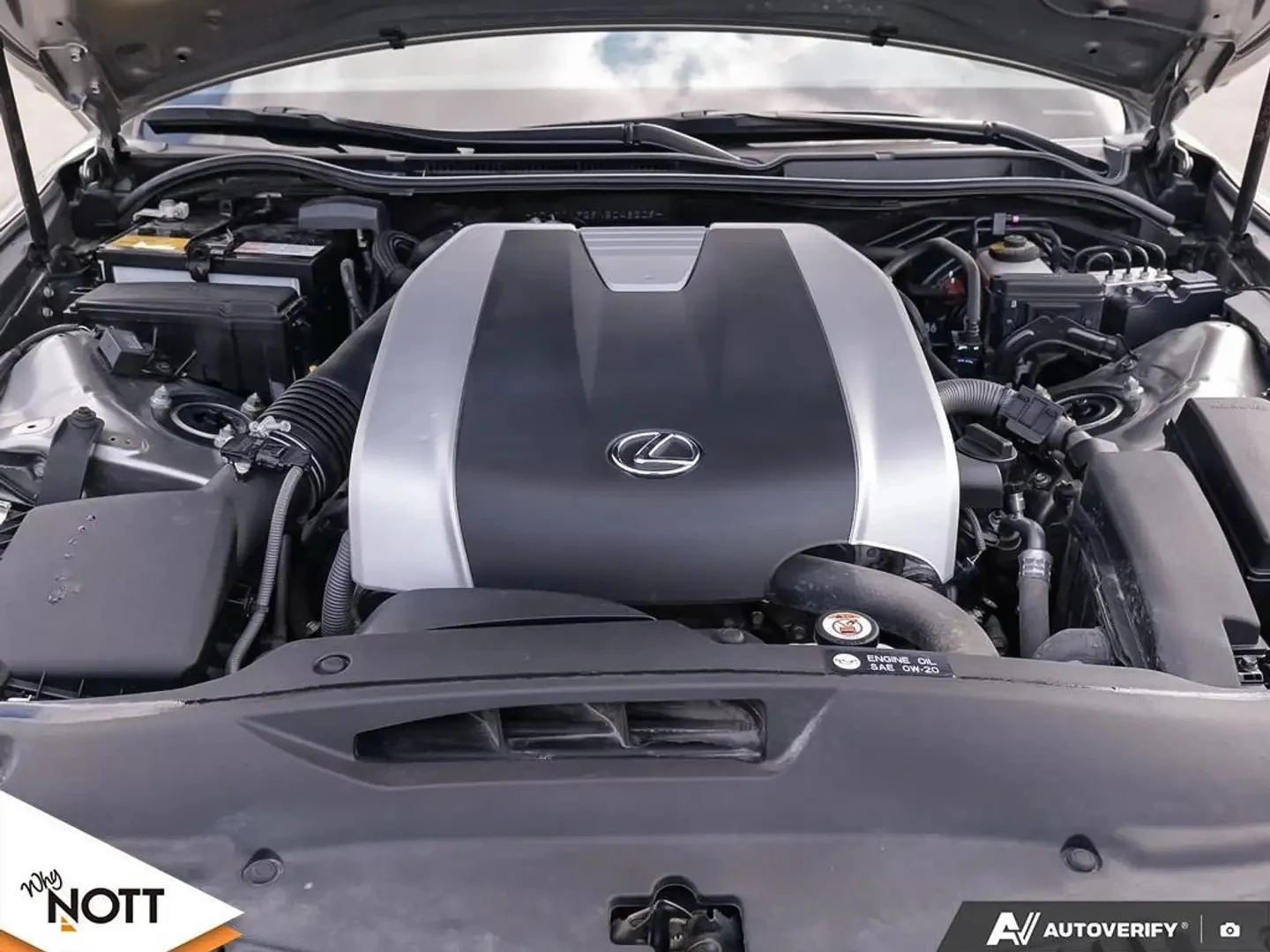 Lexus IS 300 AWD ���� �� �������� ���������� | Mobile.bg � ����������� 8