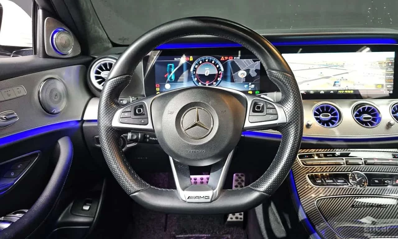 Mercedes-Benz E 300 300 AMG Line * ФИНАНСИРАНЕ, снимка 11 - Автомобили и джипове - 56259413