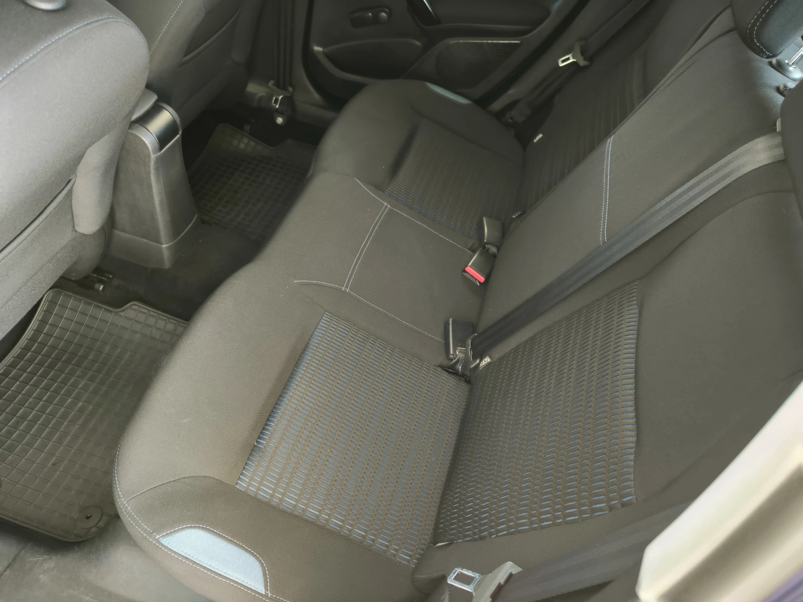 Peugeot 208 1, 6 HDi-110k.c.HAB�, LED, FACELiFT, EBPO 5B! | Mobile.bg � ����������� 12