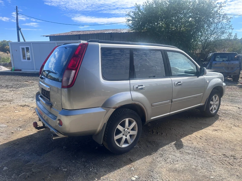 Nissan X-trail 2.2 di 136к.с., снимка 5 - Автомобили и джипове - 51948799
