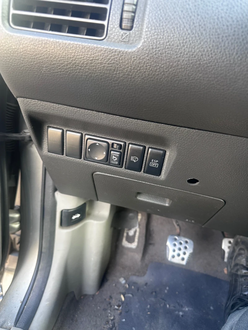 Nissan X-trail 2.2 di 136к.с., снимка 16 - Автомобили и джипове - 51948799