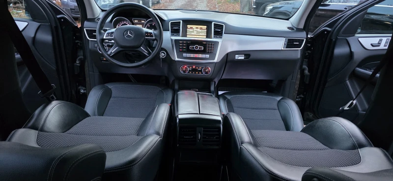 Mercedes-Benz ML 350 3.0CDI * 4MATIC* * НА ПРУЖИНИ* * ОБСЛУЖЕН* * , снимка 11 - Автомобили и джипове - 52552832