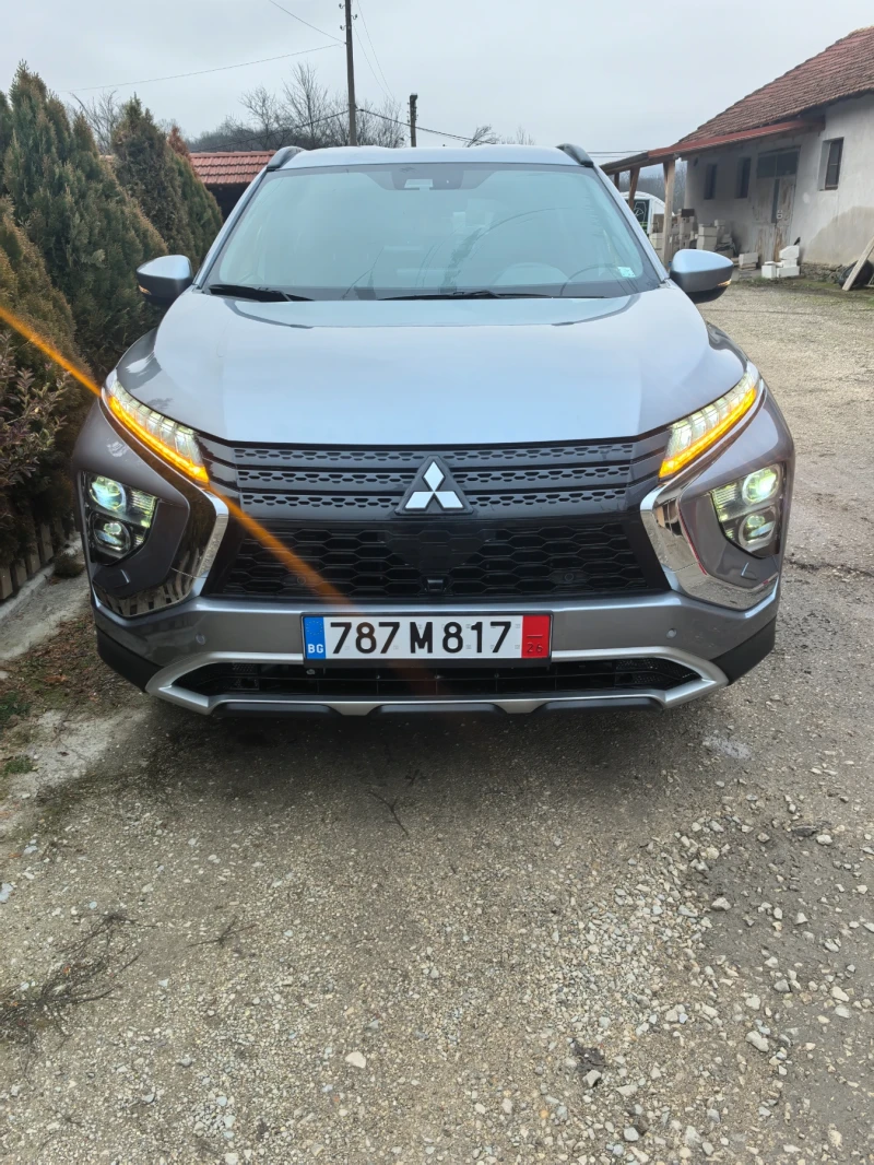 Mitsubishi Eclipse Cross FULL FACE 4х4 PLUG-IN HIBRID , снимка 9 - Автомобили и джипове - 52893359
