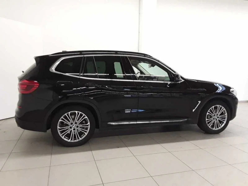 BMW X3 3.0/ реални 71х.км/ LUXURY LINE/PANO/360/FULL LED , снимка 2 - Автомобили и джипове - 52951202