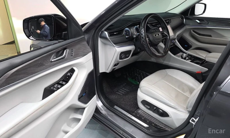 Jeep Grand cherokee, снимка 12 - Автомобили и джипове - 52979471