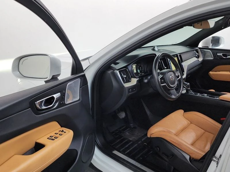 Volvo XC60 D4 Inscription| 190�.�.| ���.��������� | Mobile.bg � ����������� 10