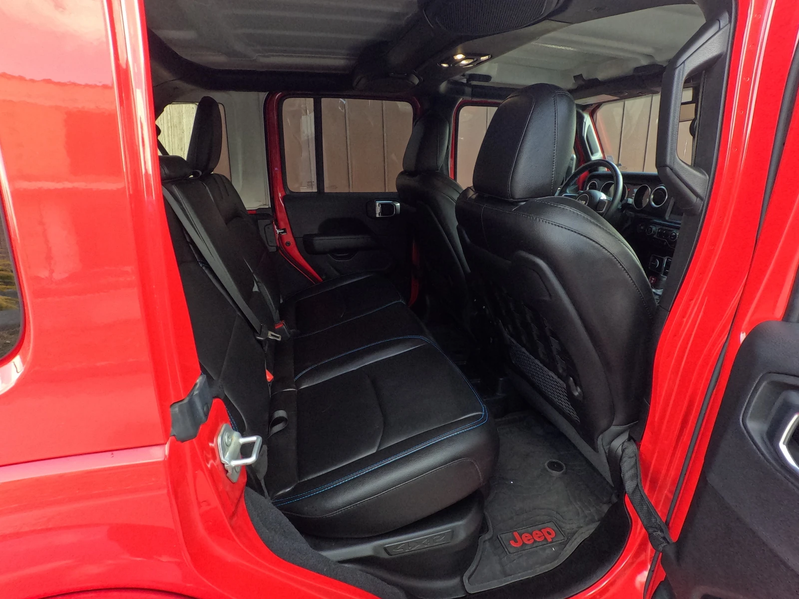 Jeep Wrangler RUBICON 4XE | Mobile.bg � ����������� 16