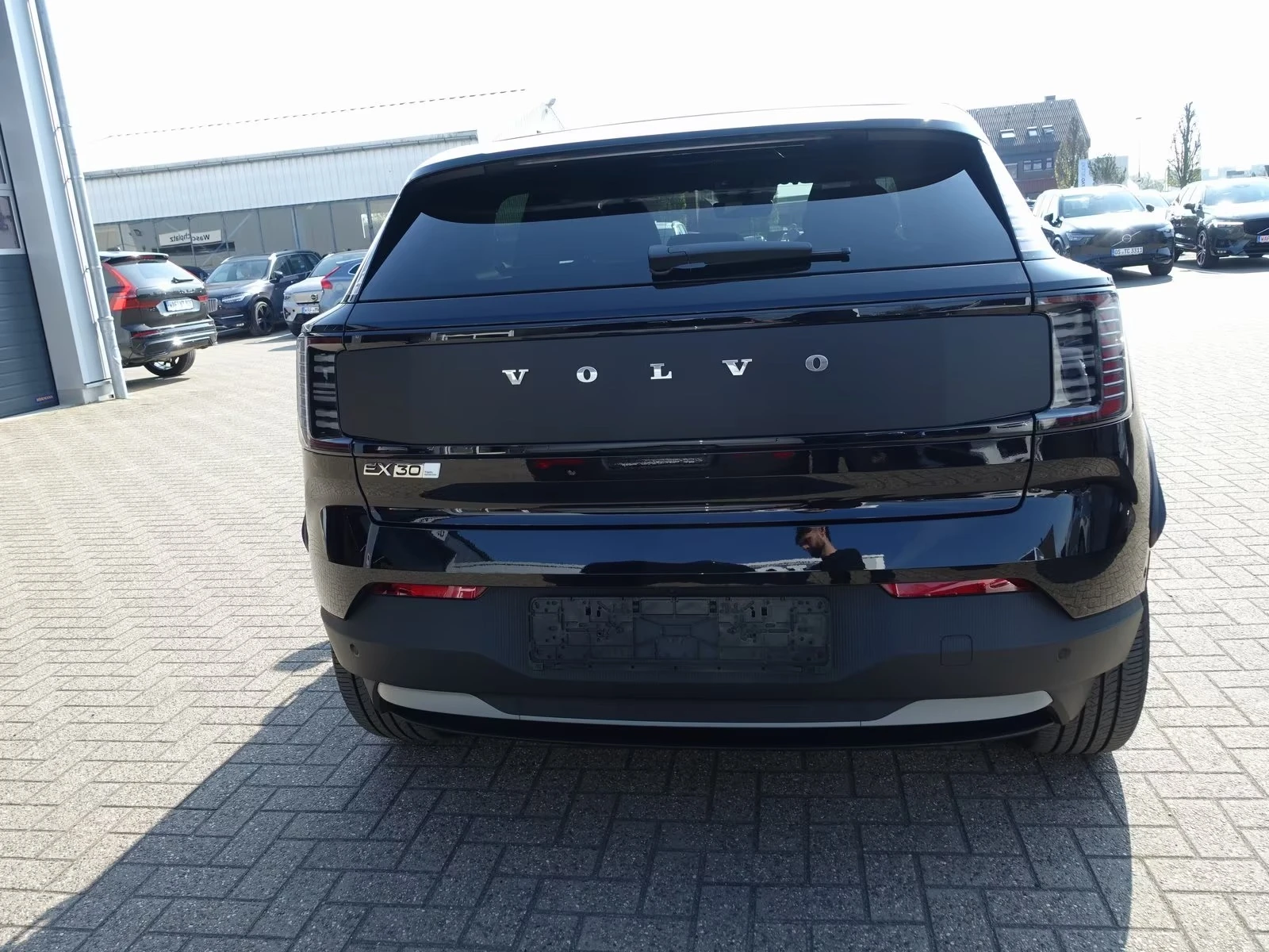 Volvo EX30 Cross Country Ultra Twin Motor Performance | Mobile.bg � ����������� 6