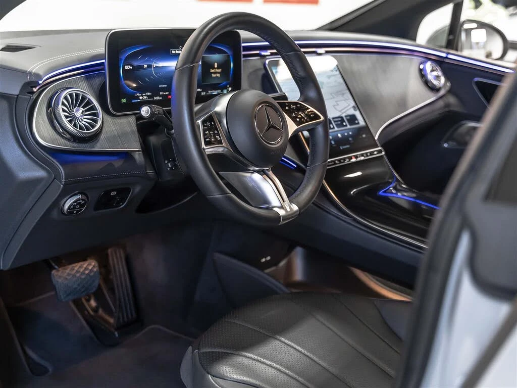 Mercedes-Benz EQE 350+ RWD, снимка 8 - Автомобили и джипове - 54557672