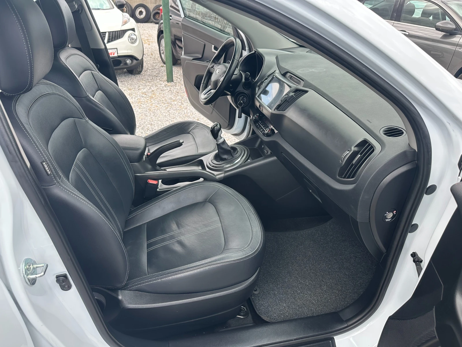 Kia Sportage 1.7CRDI* NAVI* LED* TOP, снимка 7 - Автомобили и джипове - 54862757