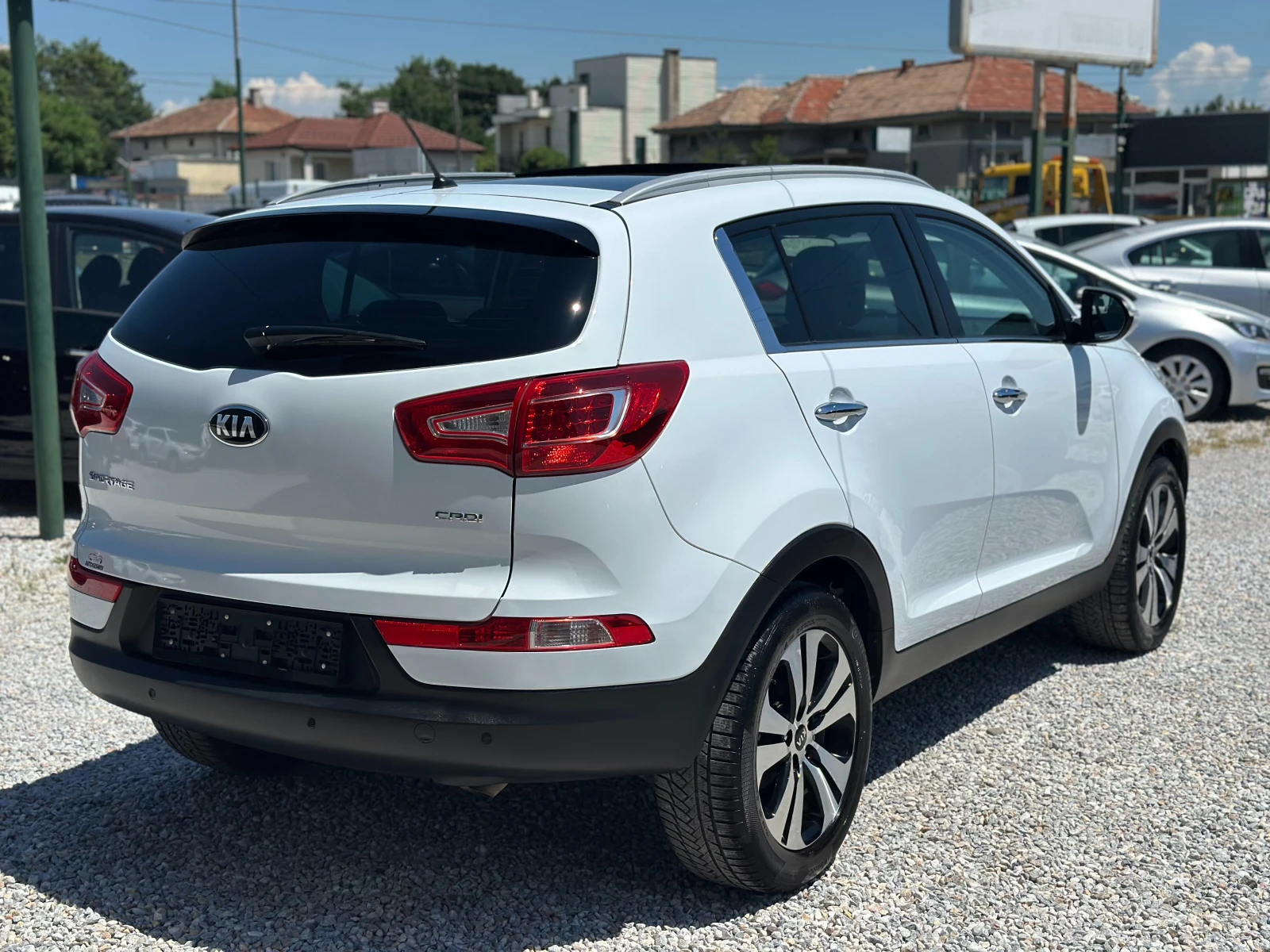 Kia Sportage 1.7CRDI* LED* TOP, снимка 5 - Автомобили и джипове - 54862757