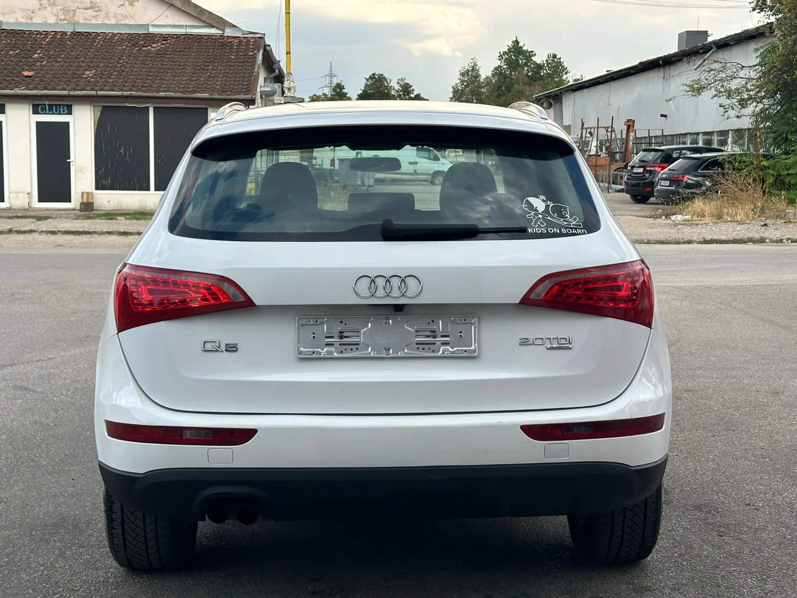 Audi Q5 2.0TDI ITALY, снимка 4 - Автомобили и джипове - 55880668