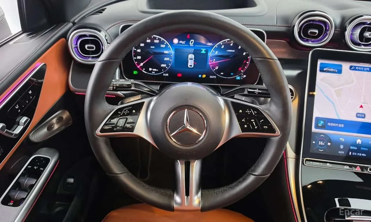 Mercedes-Benz GLC * GLC300 4MATIC Avnatgarde Coupe * , снимка 13 - Автомобили и джипове - 56295499