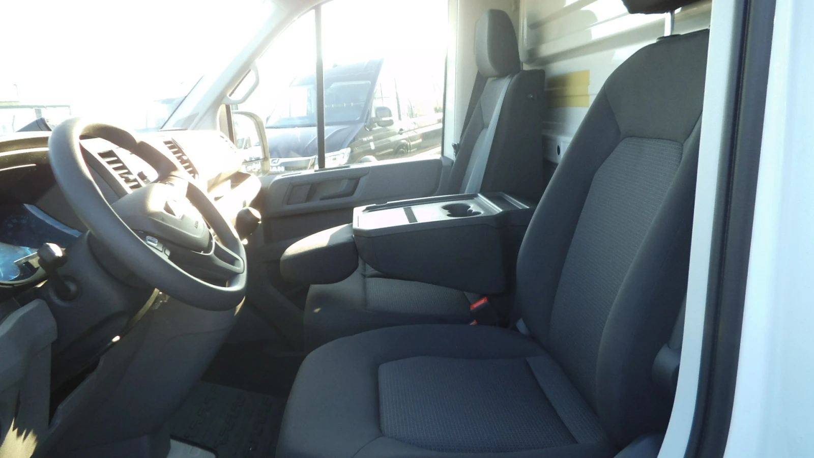 Man TGE 5.160   | Mobile.bg   15