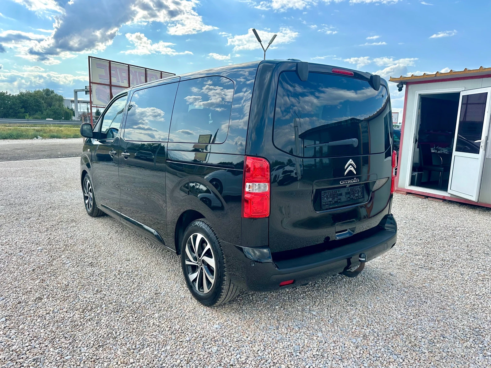 Citroen Jumpy 2.0hdi 177кс автомат 7+ 1, снимка 5 - Бусове и автобуси - 55485025