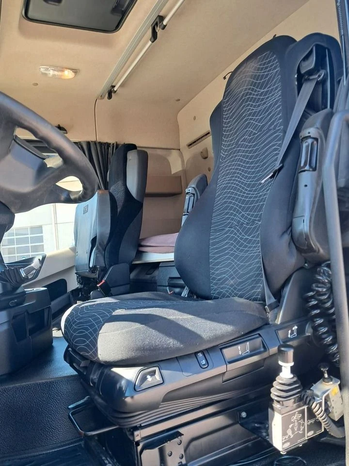 Mercedes-Benz Actros 2651, Самосвал тристранен, , , 6Х2, , , , ВНОС, снимка 9 - Камиони - 54241370