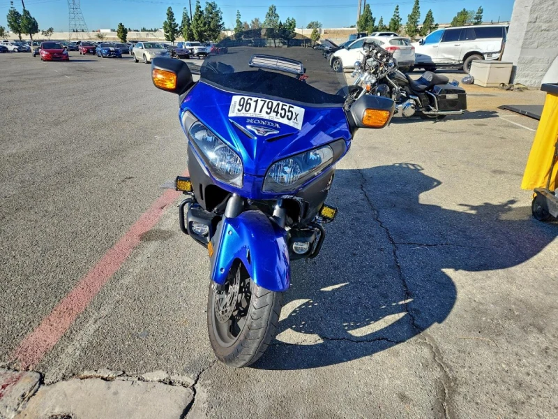 Honda Valkyrie GL1800 B, снимка 3 - Мотоциклети и мототехника - 52848423