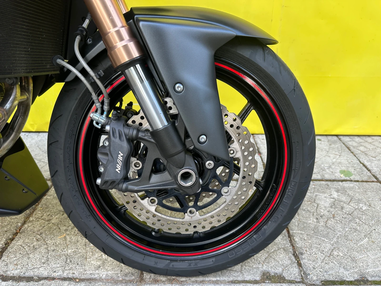 Kawasaki Z 750R Лизинг - изображение 4