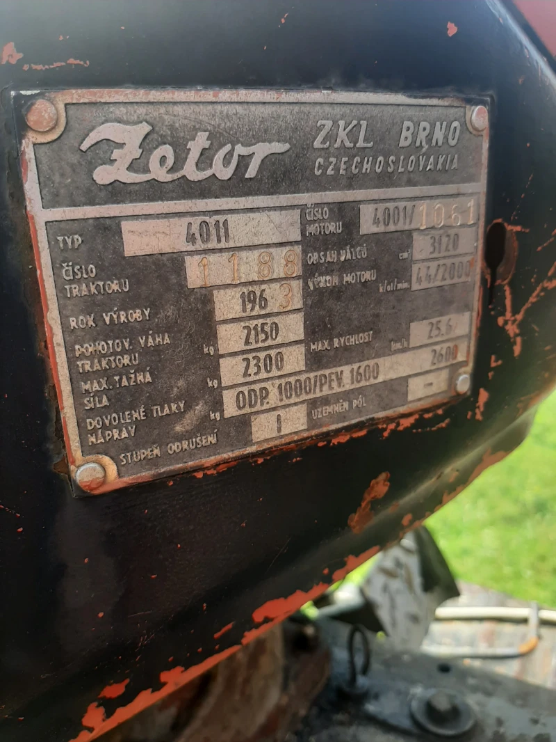 Трактор Zetor 4011, снимка 6 - Селскостопанска техника - 47976779