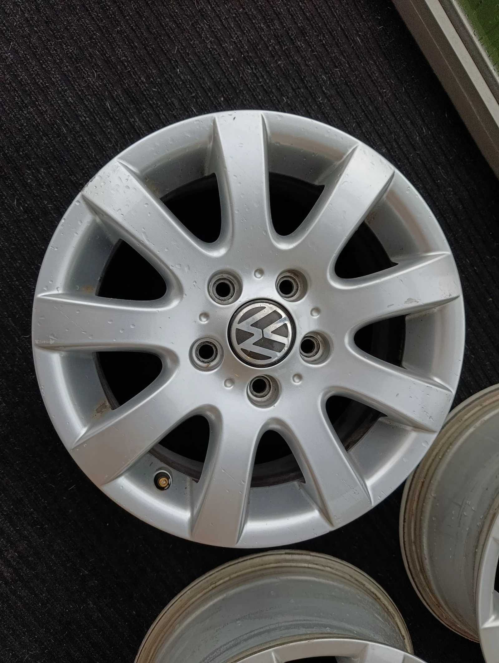   VW Golf | Mobile.bg   5