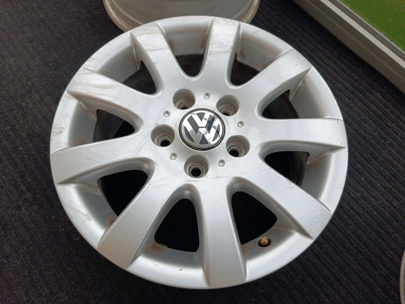   VW Golf | Mobile.bg   3