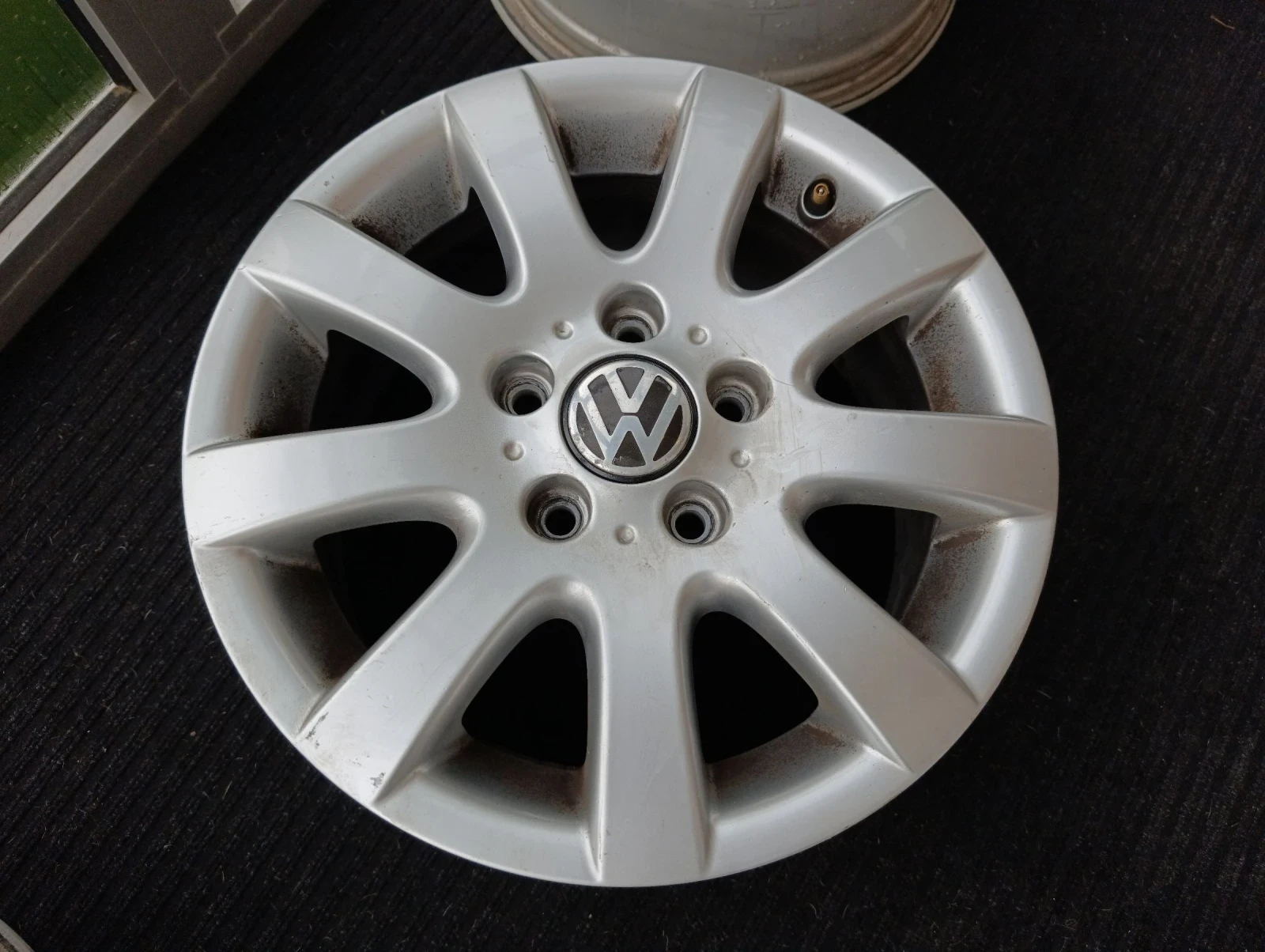   VW Golf | Mobile.bg   4