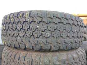 Гуми Всесезонни 225/75R15, снимка 1 - Гуми и джанти - 47490309