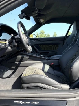 Porsche 911 Carrera GTS Cabrio Spirit 70, снимка 7