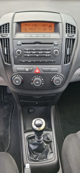 Kia Ceed LX 1.6i 16V 126PS - 3490 € - 13019061 11