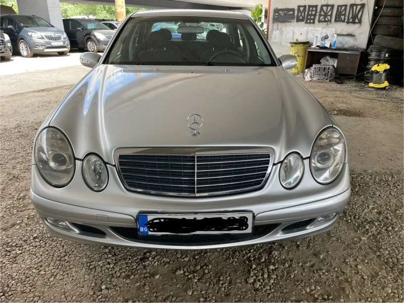 Mercedes-Benz E 220 2.2CDI-6-СКОРОСТИ-УНИКАЛНА, снимка 1 - Автомобили и джипове - 46392336