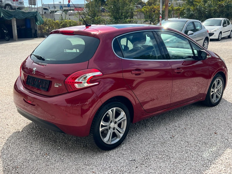 Peugeot 208 1.6HDI-АВТОМАТ, снимка 4 - Автомобили и джипове - 47523661