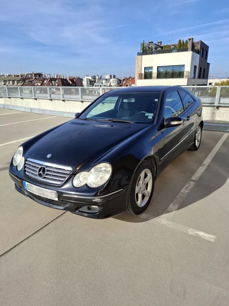 Mercedes-Benz C 180 Kompressor, снимка 7 - Автомобили и джипове - 47726430